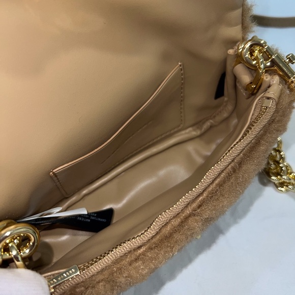 MARC JACOBS The Teddy J Marc Mini Crossbody Bag in Caramel with Chain Link - Picture 9 of 14